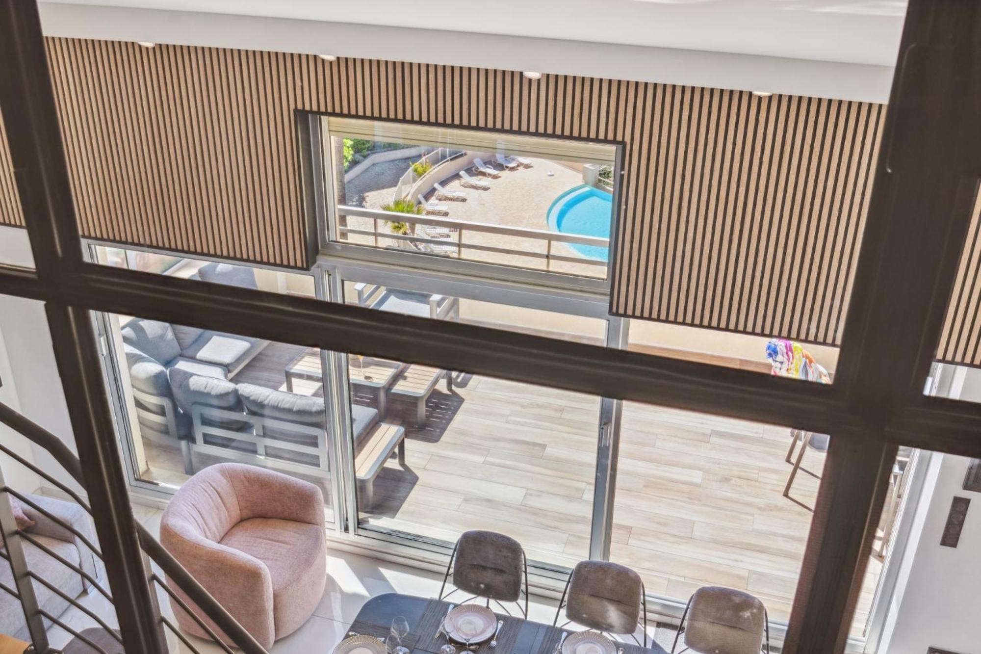 Duplex Villa Les Pins 89M2 Et Terrasse 30M2 Antibes Esterno foto