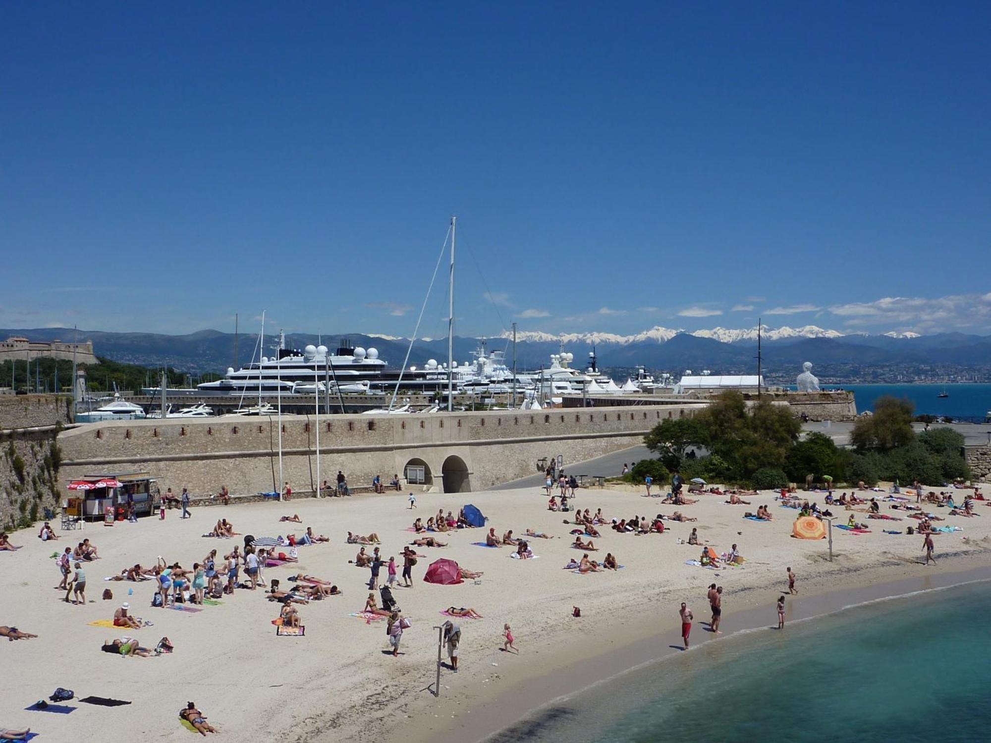 Duplex Villa Les Pins 89M2 Et Terrasse 30M2 Antibes Esterno foto